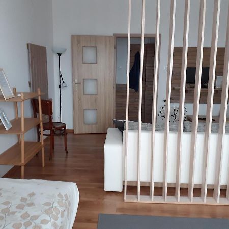 Deli Oldal Vendeghaz Appartement Eger Buitenkant foto