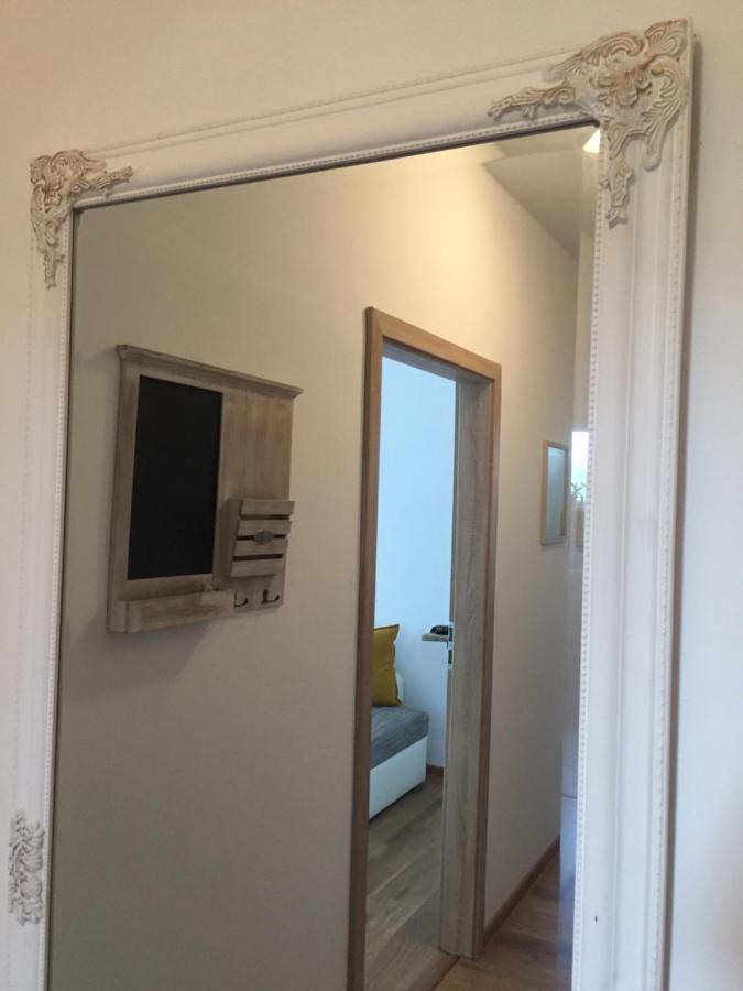 Deli Oldal Vendeghaz Appartement Eger Buitenkant foto