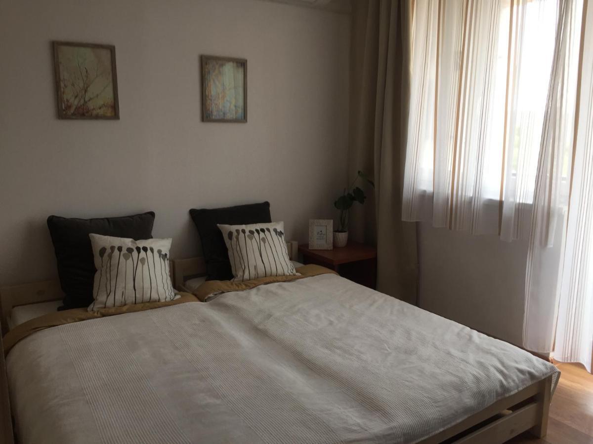 Deli Oldal Vendeghaz Appartement Eger Buitenkant foto